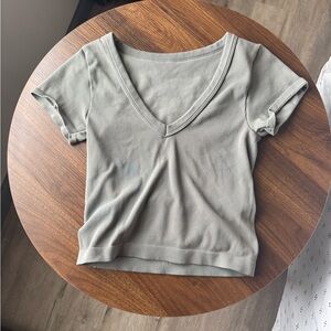 Women's V-Neck Ribbed Top - Green